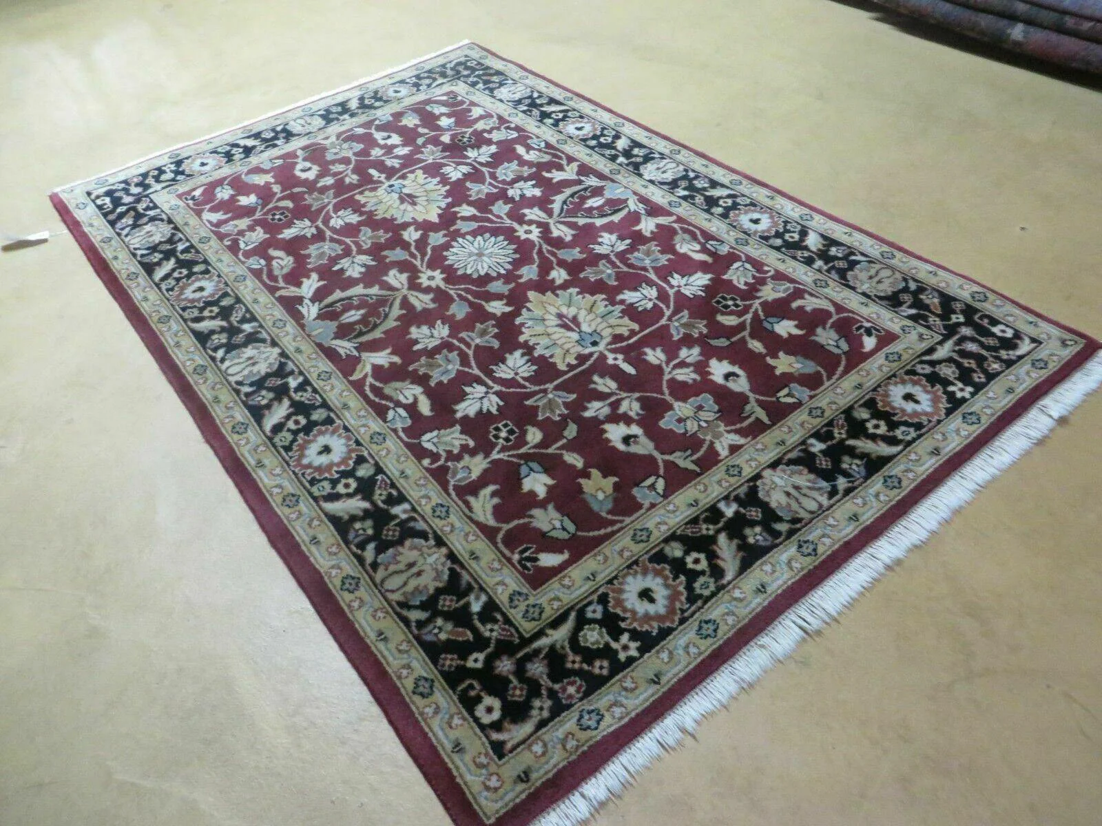 4' X 6' Handmade Finely Knotted Indian Agra Pattern Wool Rug Nice - Image 2