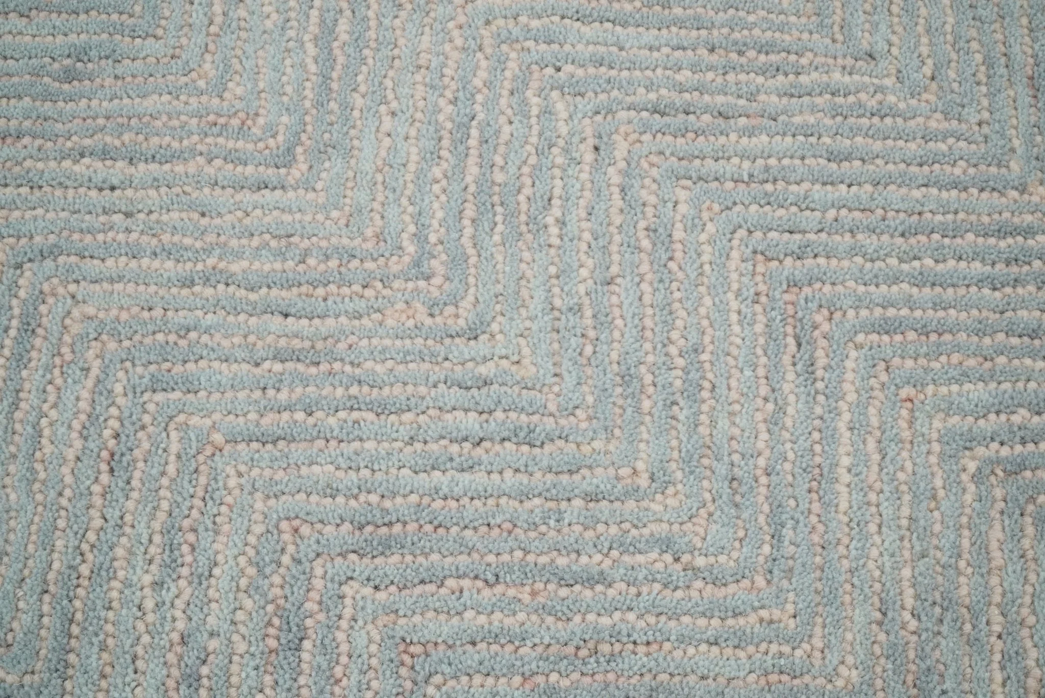 Gray Modern Style Hand Tufted Wool Area Rug - Image 5