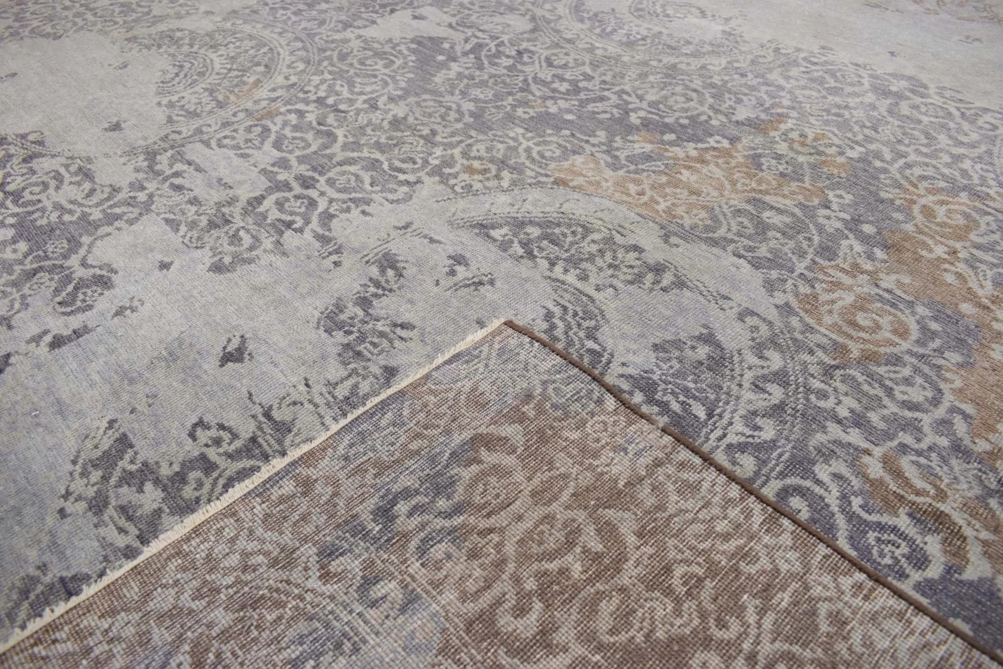 Brown Traditional Style Hand Knotted Wool 8x10 Area Rug - Image 7