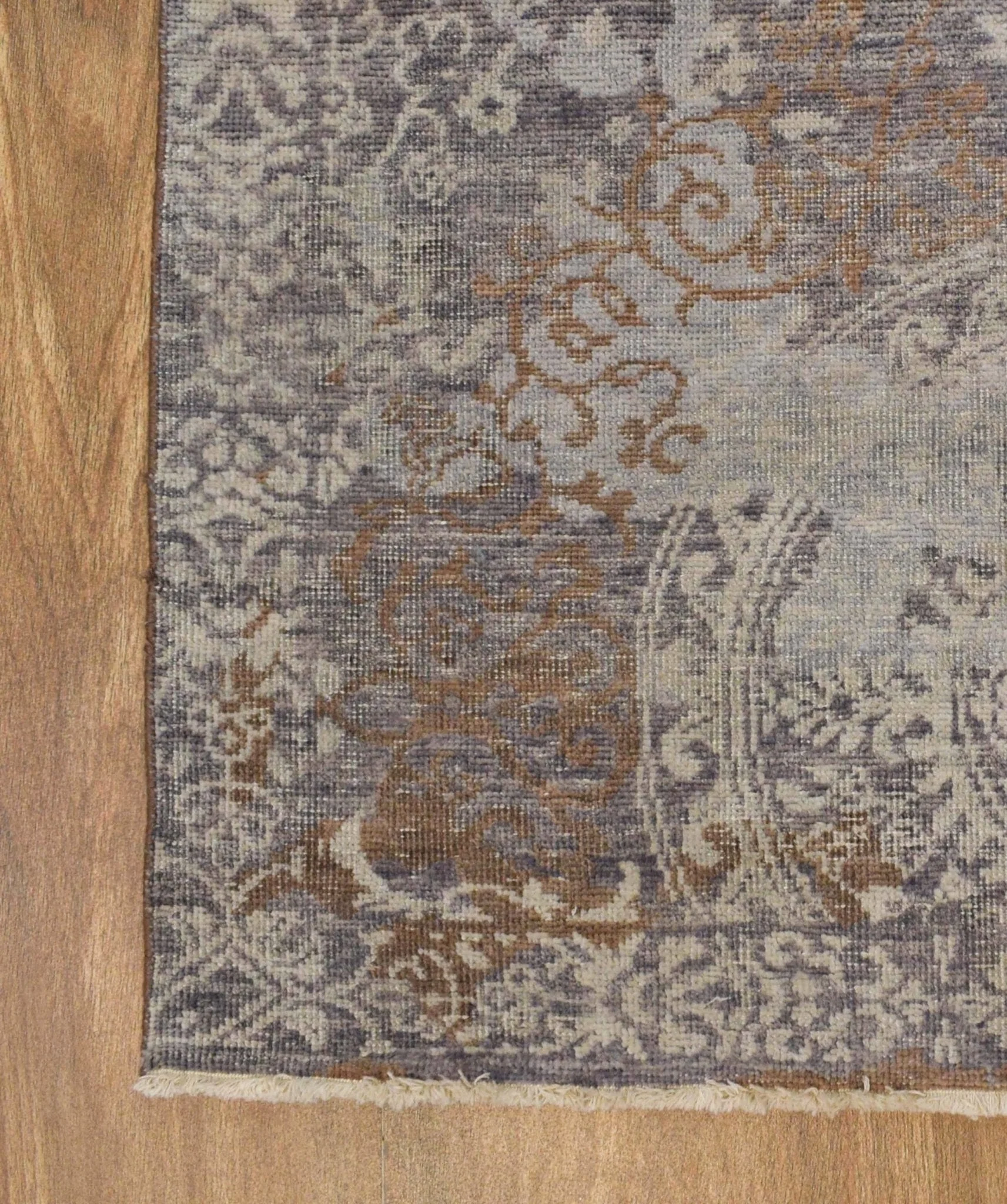 Brown Traditional Style Hand Knotted Wool 8x10 Area Rug - Image 9