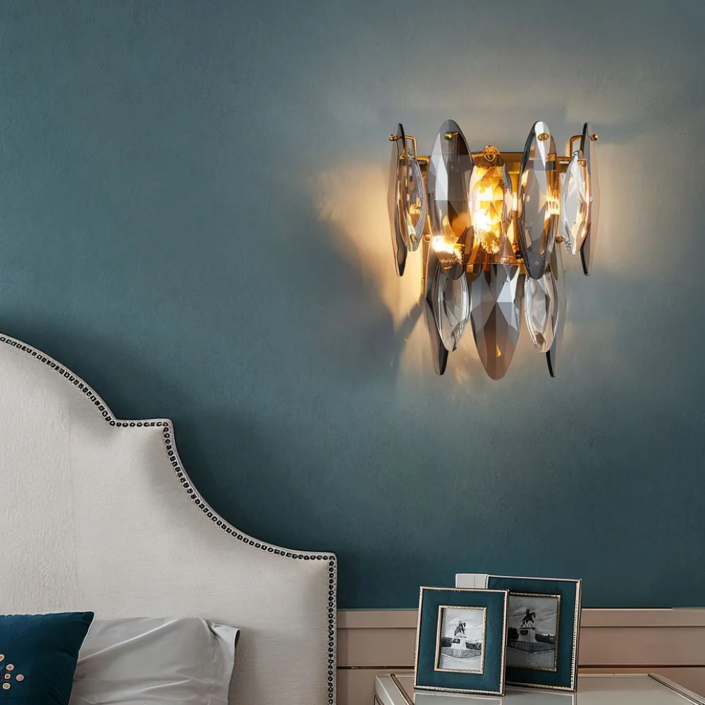 Aelgar Wall Lamp - Image 2