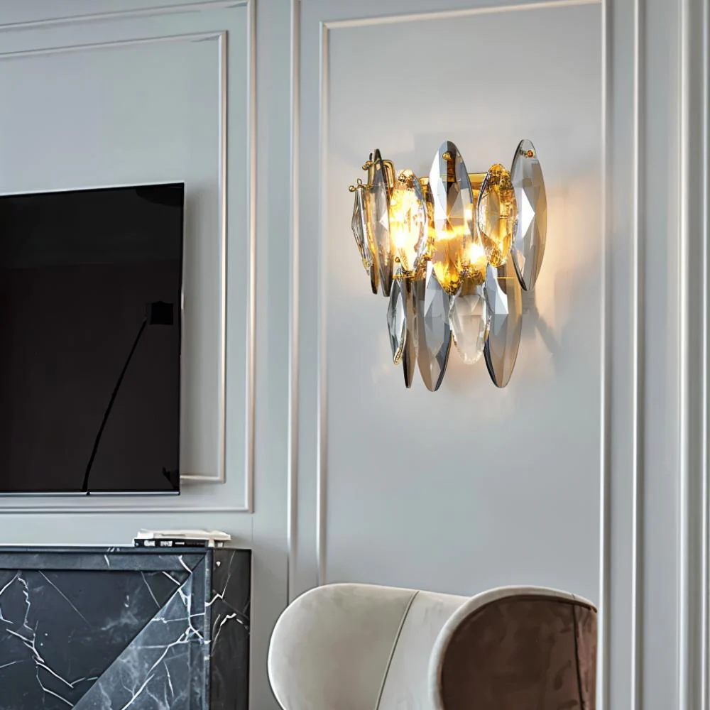 Aelgar Wall Lamp - Image 3