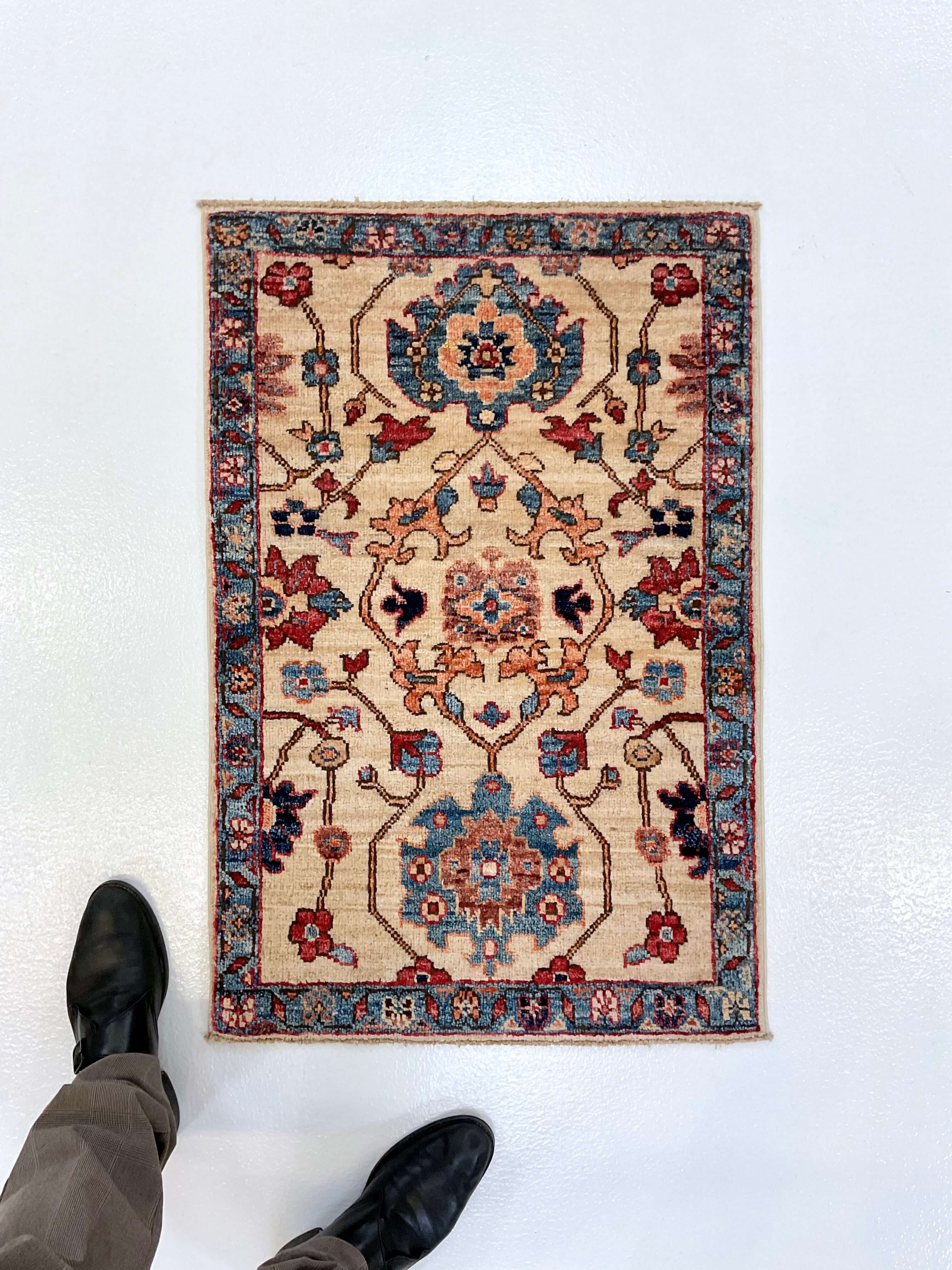 Afghan Ariana (2'00"x3'00") ivory/blue - Image 5