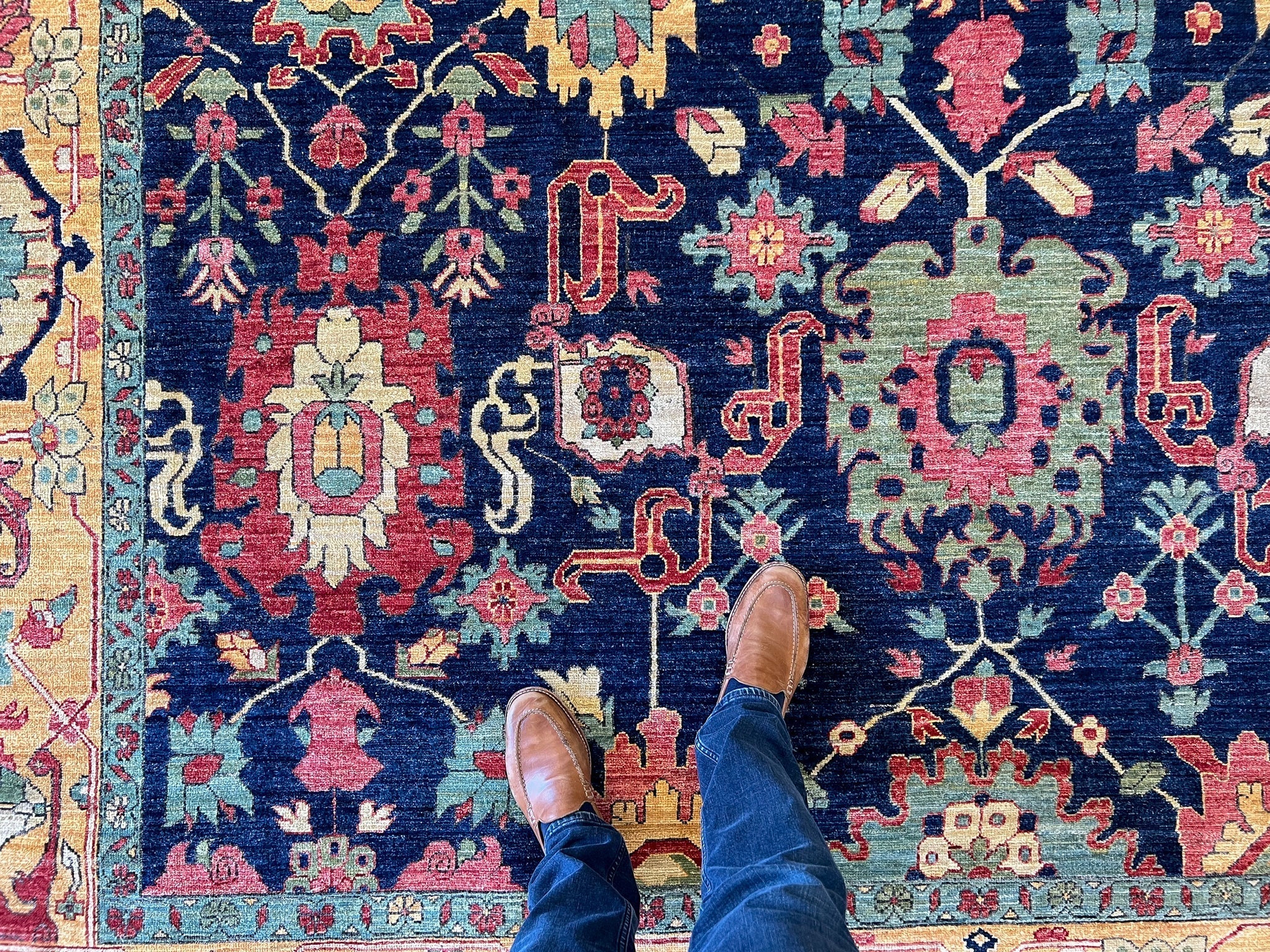 Afghan Serapi (10'00"x13'08") navy/gold - Image 10