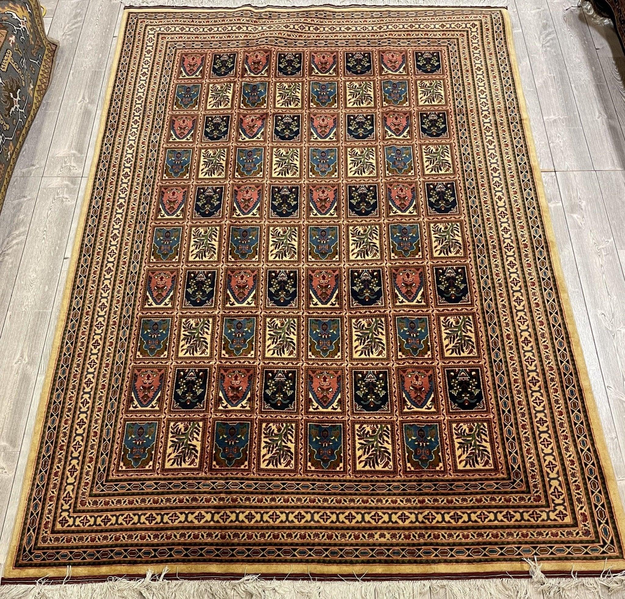 Afghani  I Bakhtiari 7x10 Area Rug - Image 2