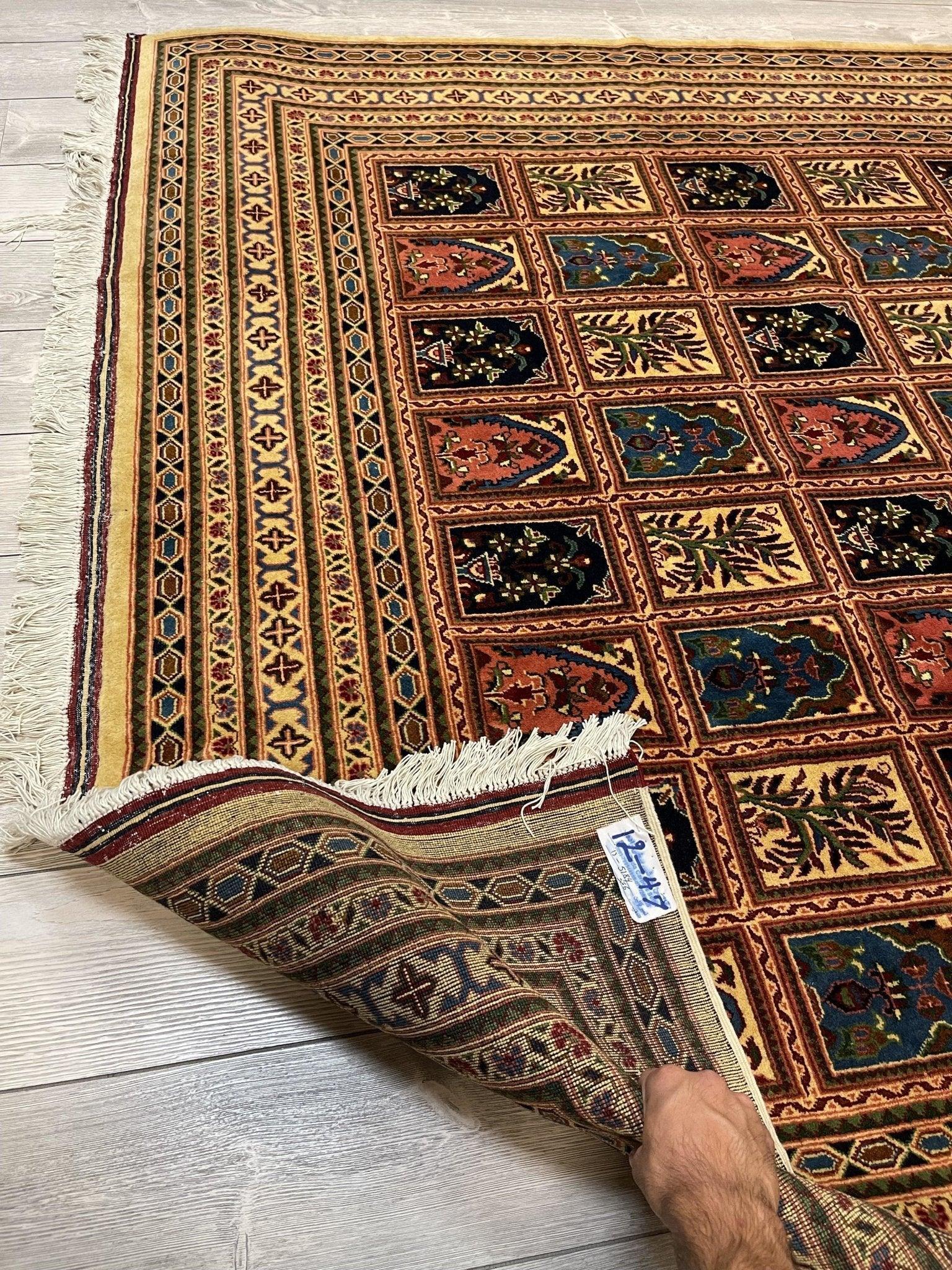 Afghani  I Bakhtiari 7x10 Area Rug - Image 5