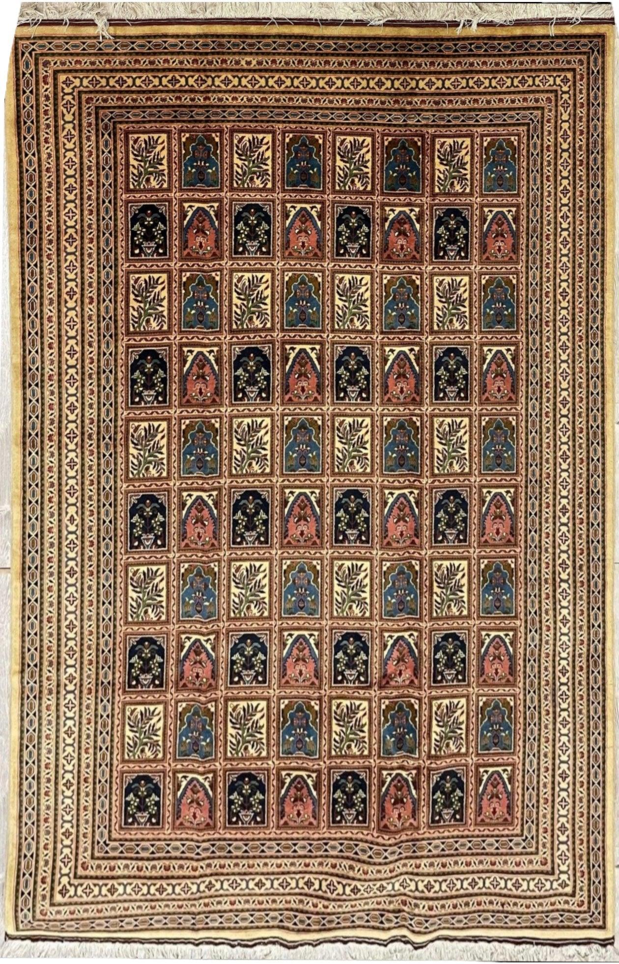 Afghani  I Bakhtiari 7x10 Area Rug - Image 6