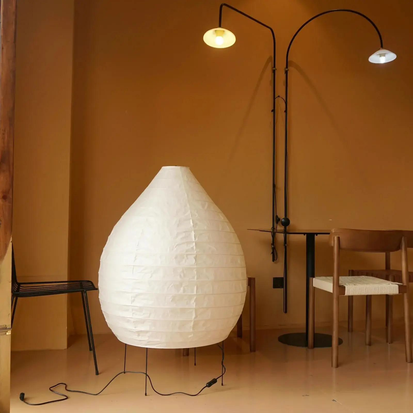 Akari 23N Floor Lamp - Image 9