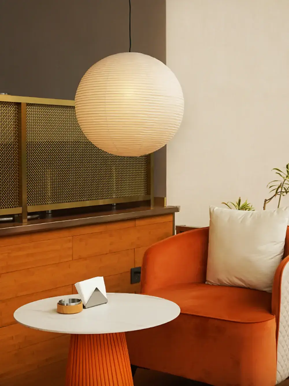 Akari 55A Pendant Light - Image 5