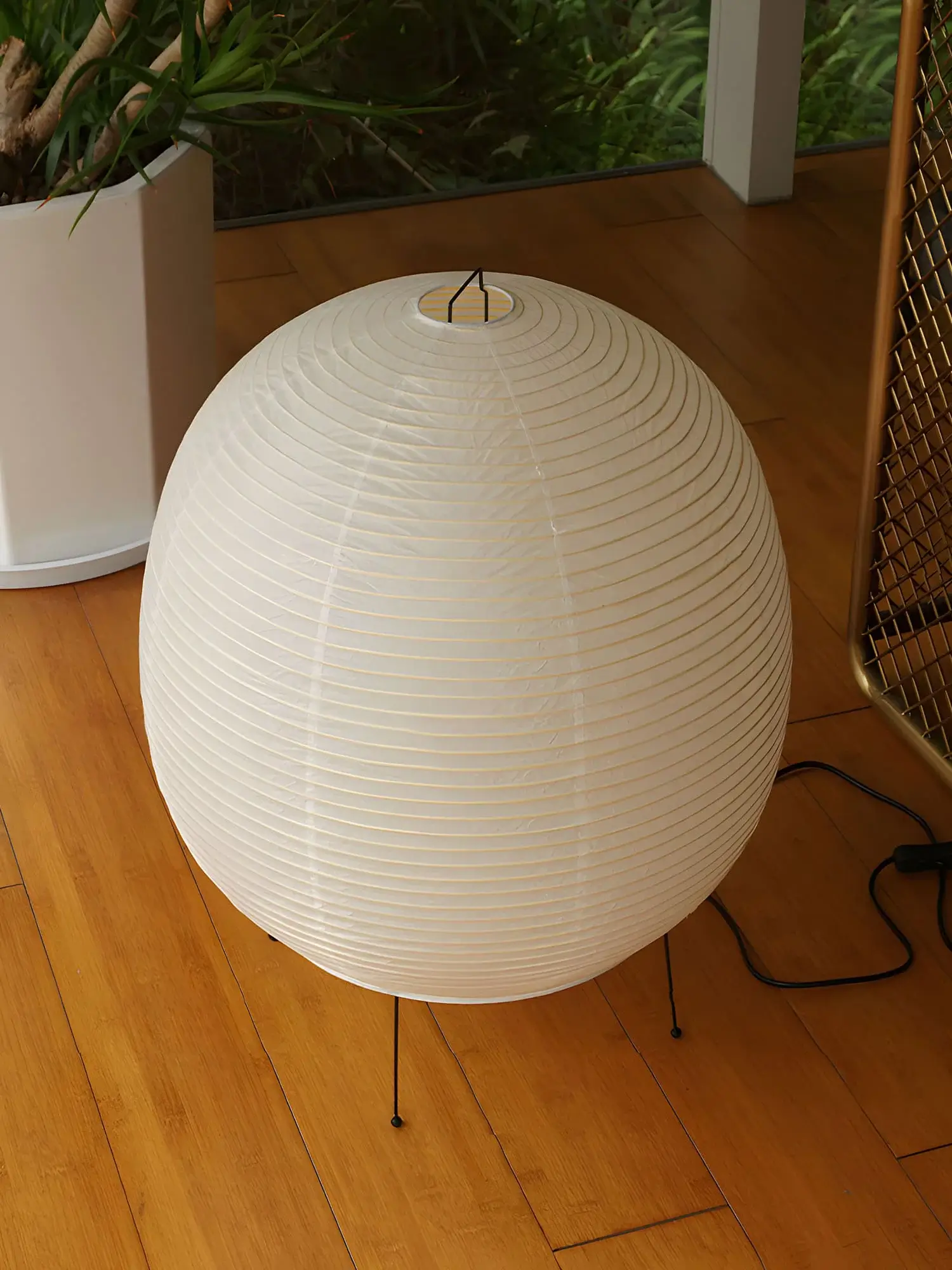 Akari Bonn Table Light - Image 4