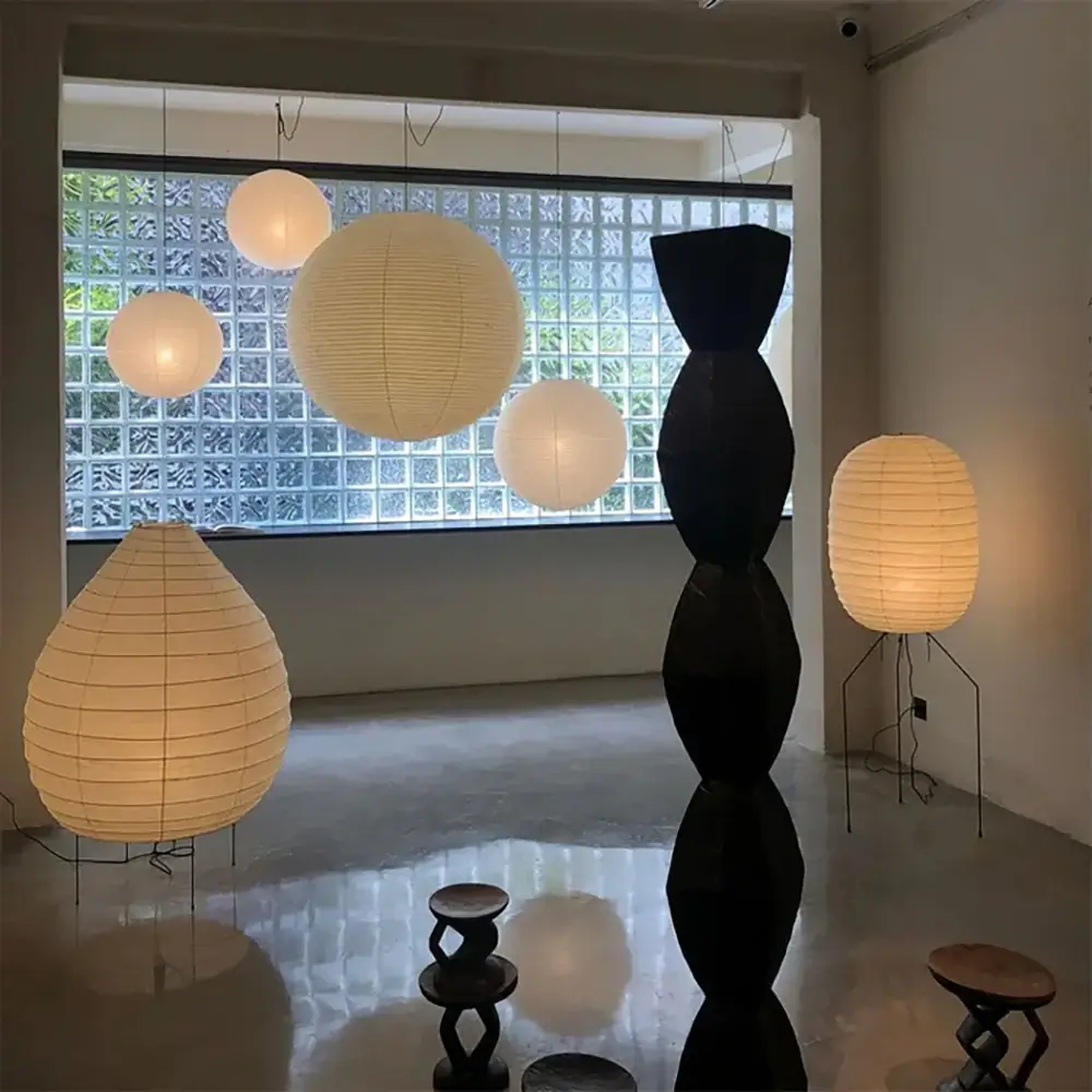 Akari UF3-DL Floor Lamp - Image 8