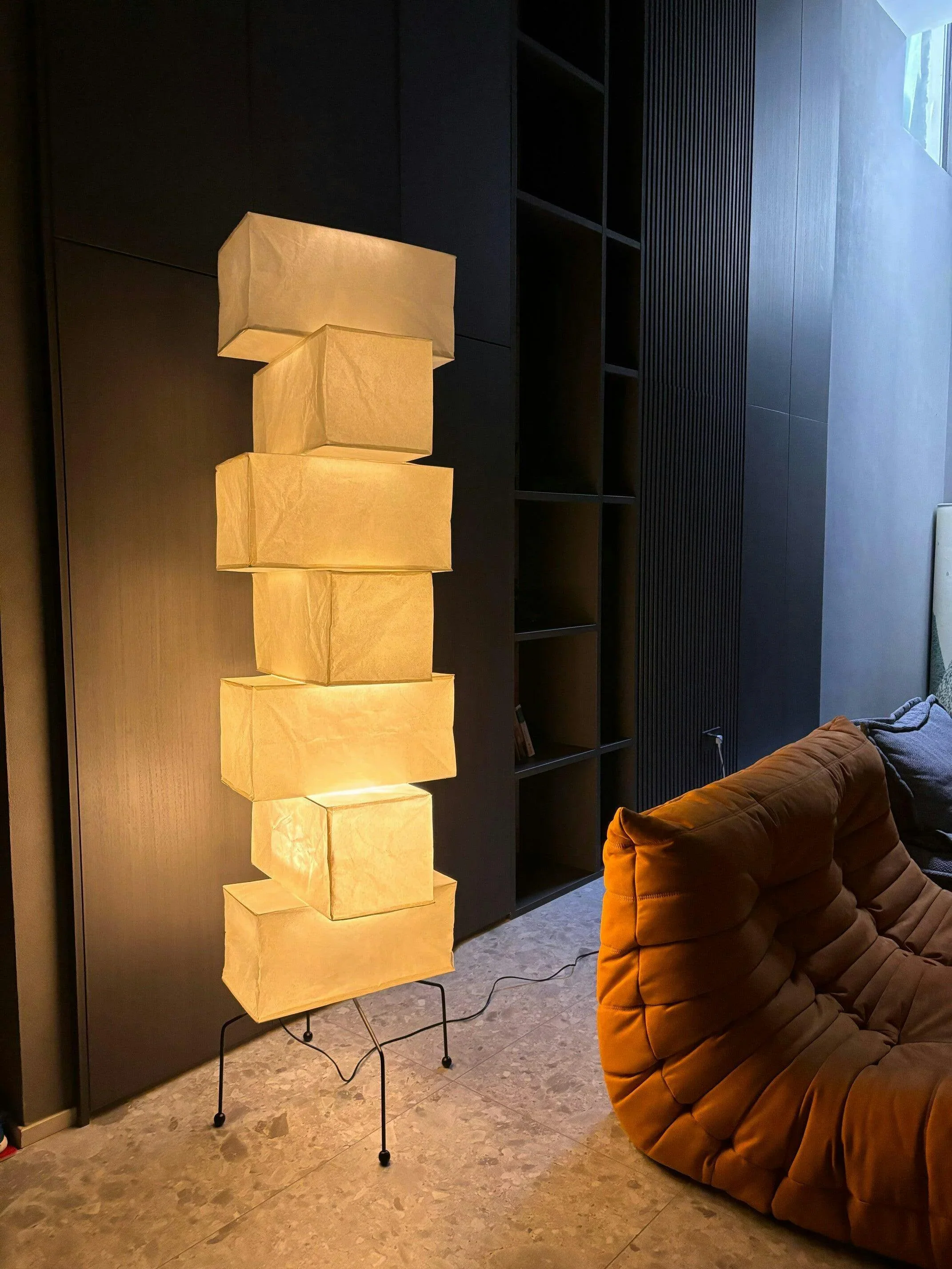 Akari UF4-L10 Floor Lamp - Image 12