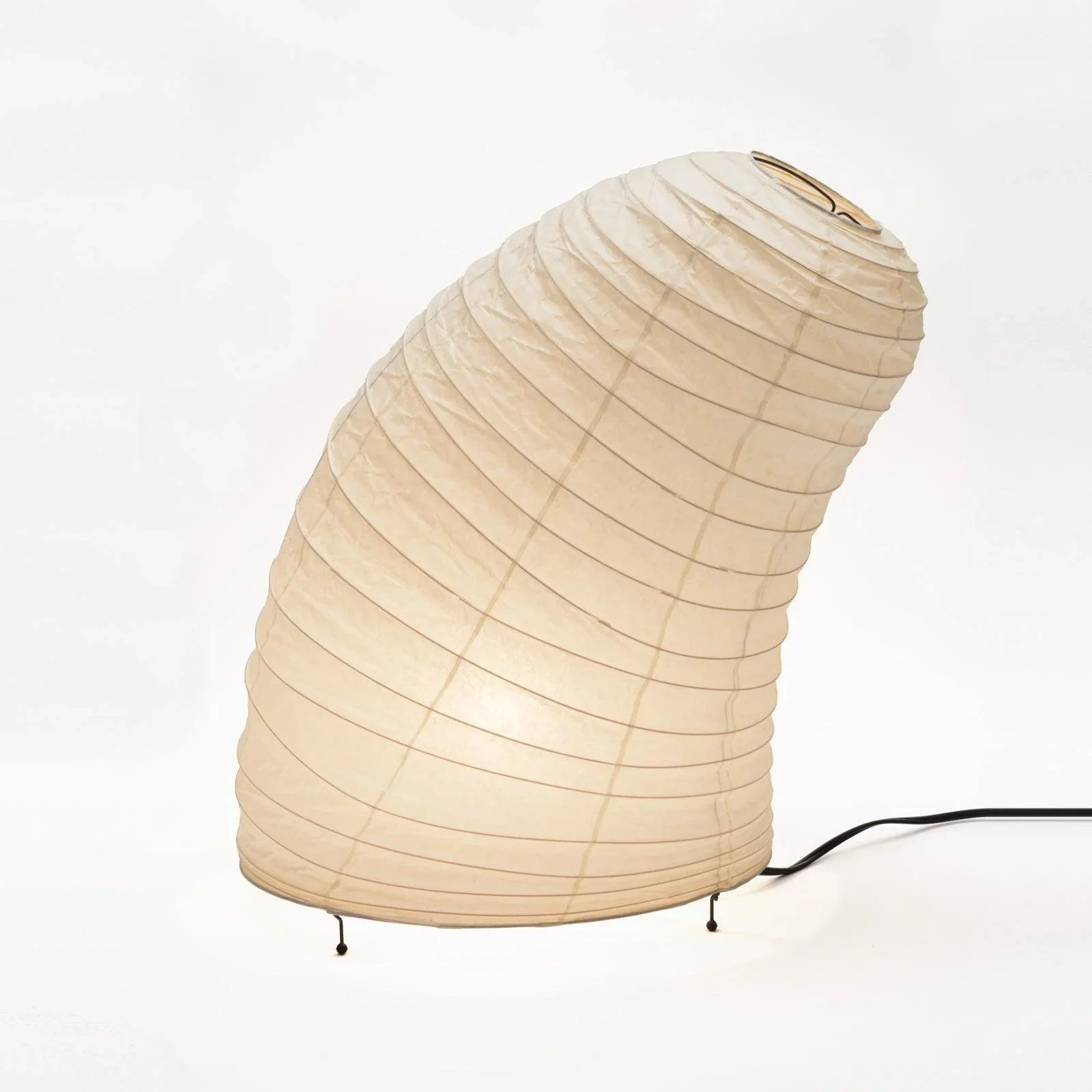 Akari VB-13T Table Lamp - Image 14