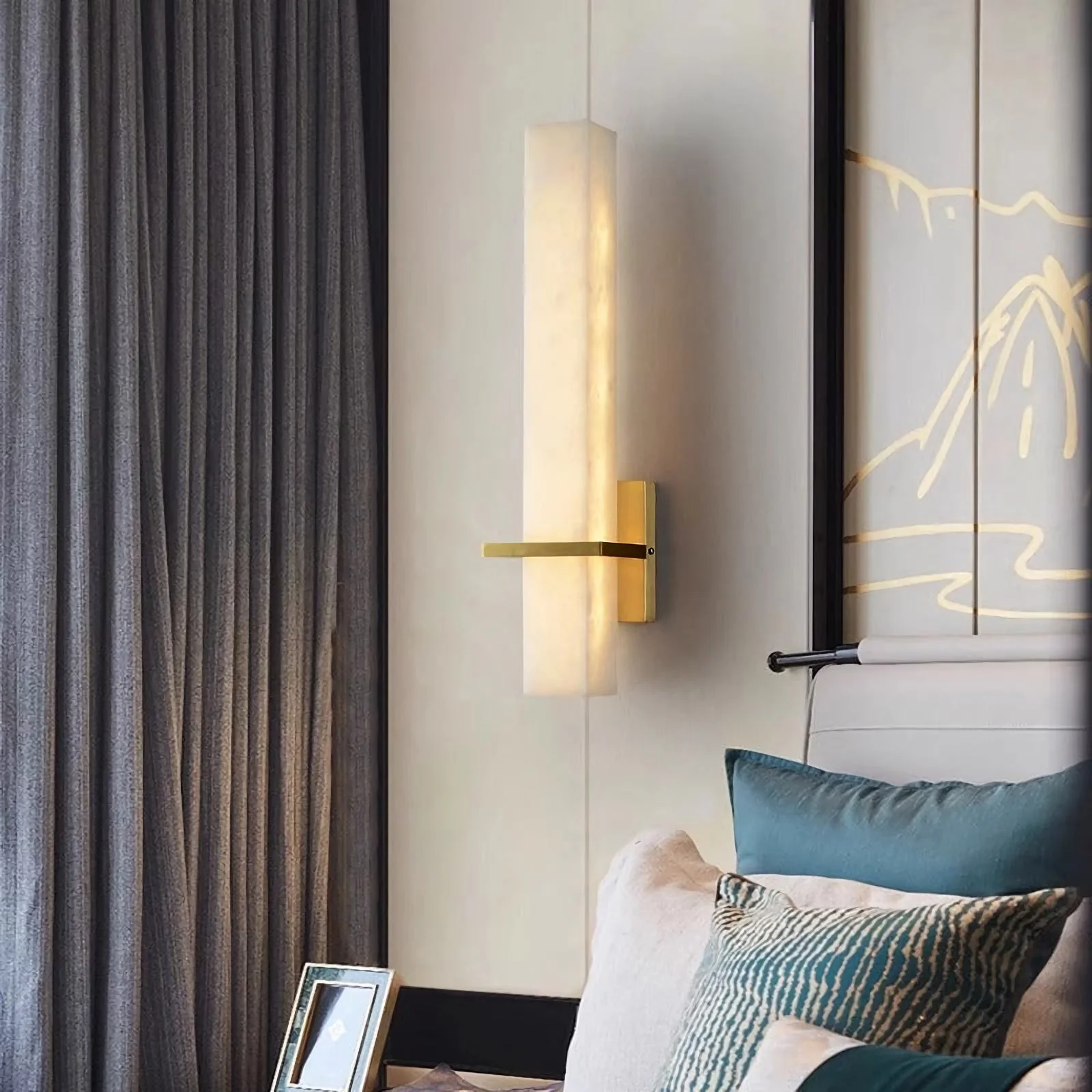 Alabaster Milan Wall Lamp - Image 2