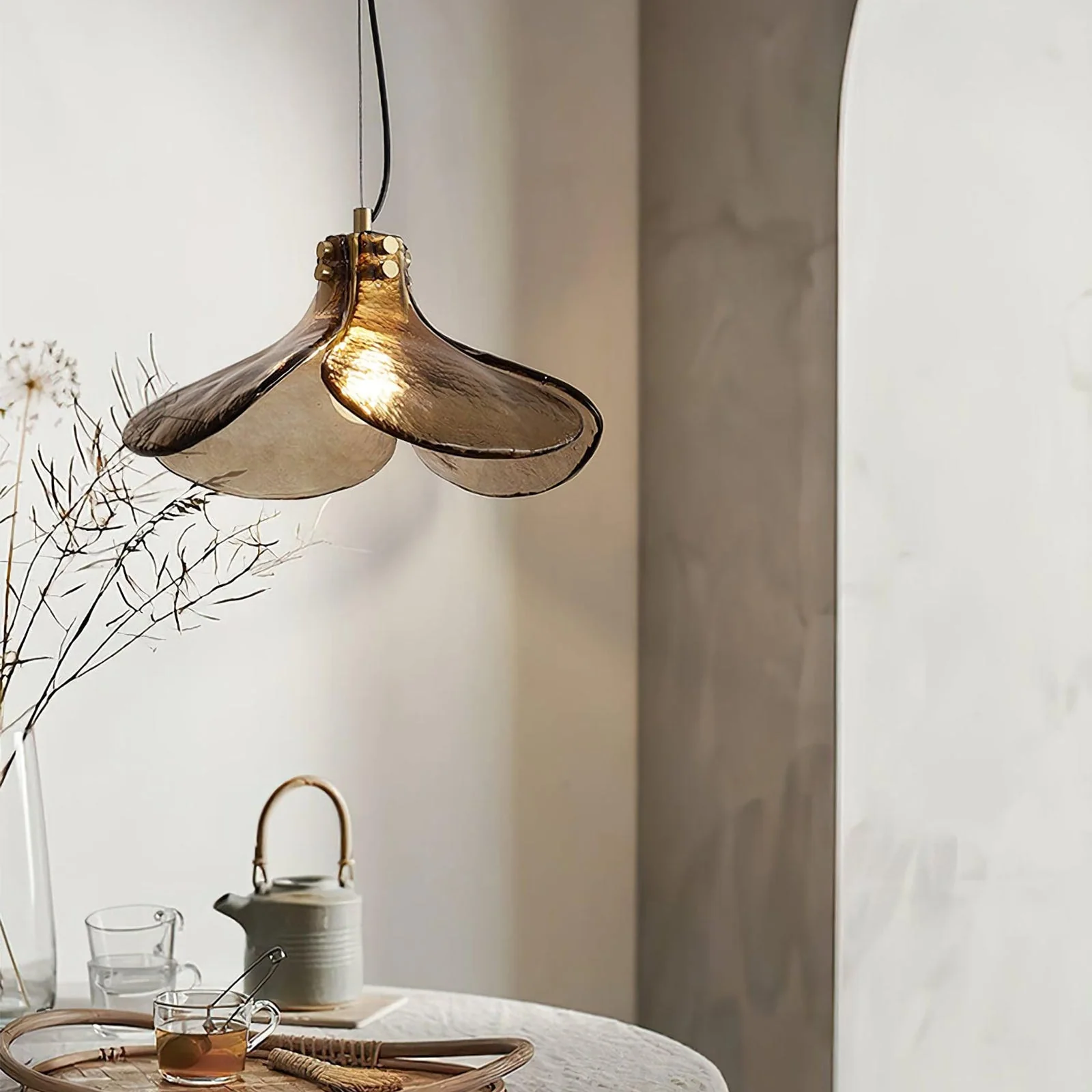 Amber Petal Glass Pendant Light - Image 10