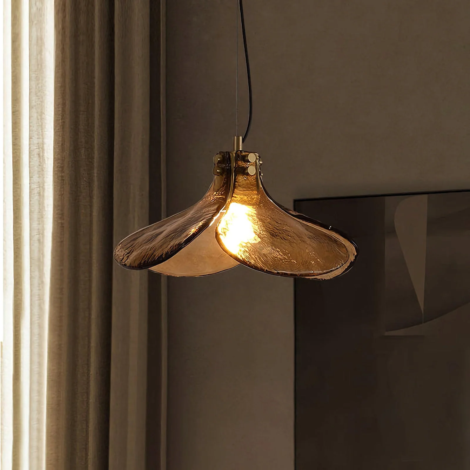 Amber Petal Glass Pendant Light - Image 8
