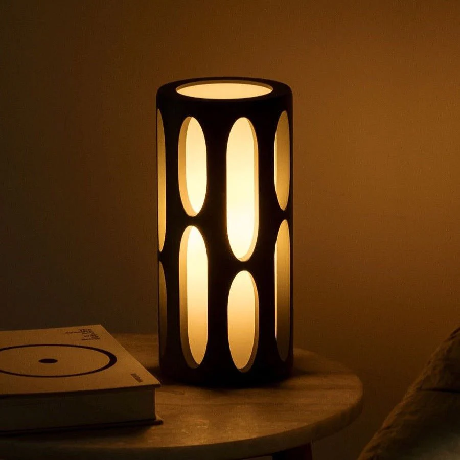 Amoeba Table Lamp - Image 7