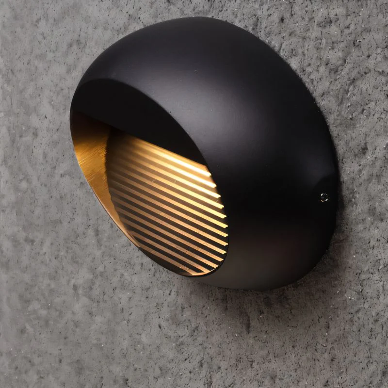 Amor Outdoor Step Lamp - Image 3