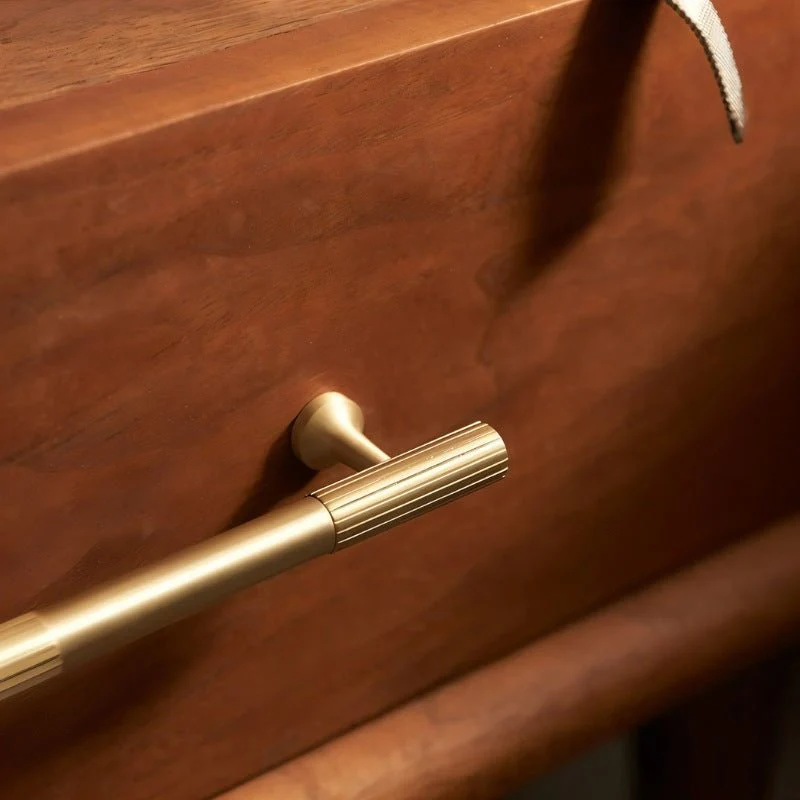 Aniq Brass Knob & Pull Bar - Image 15