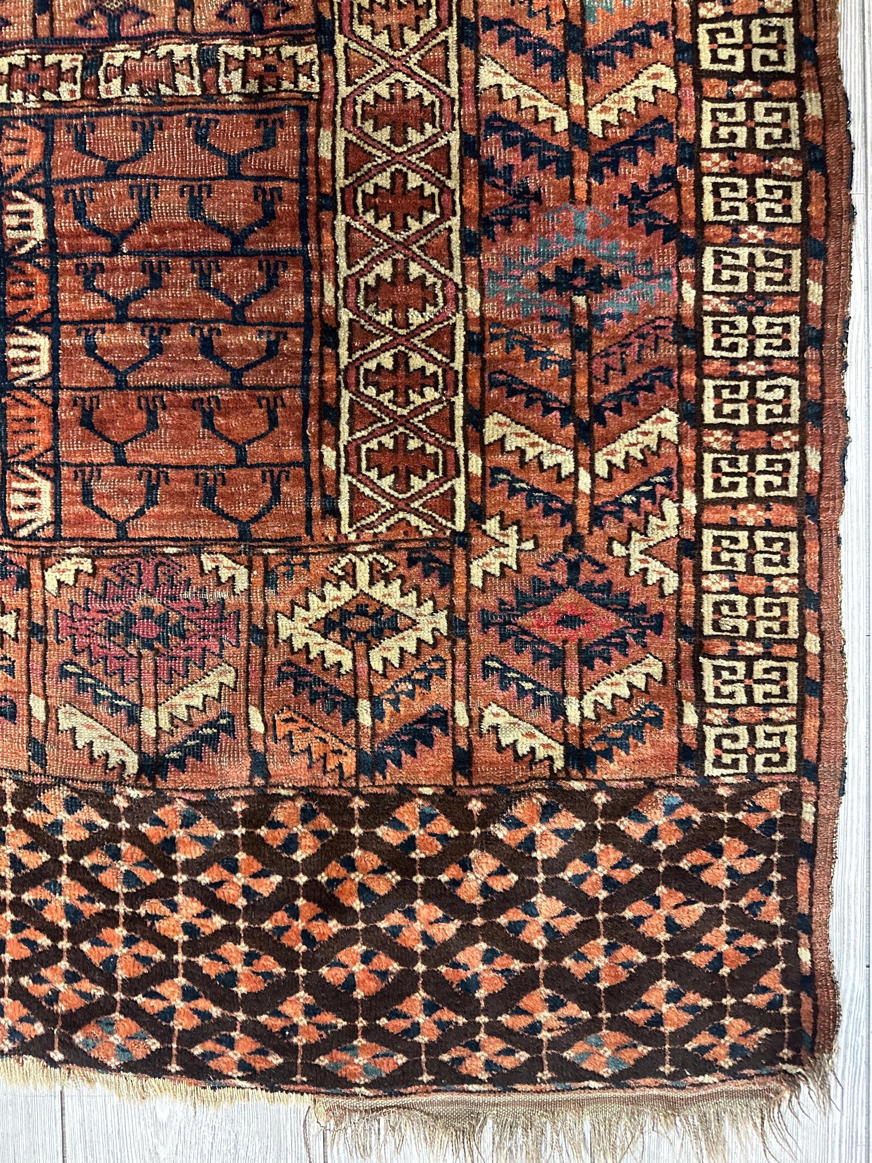 Antique 1880s Turkoman Tekke Ensi Tent Door Covering Rug 4’ x4’8” - Image 4