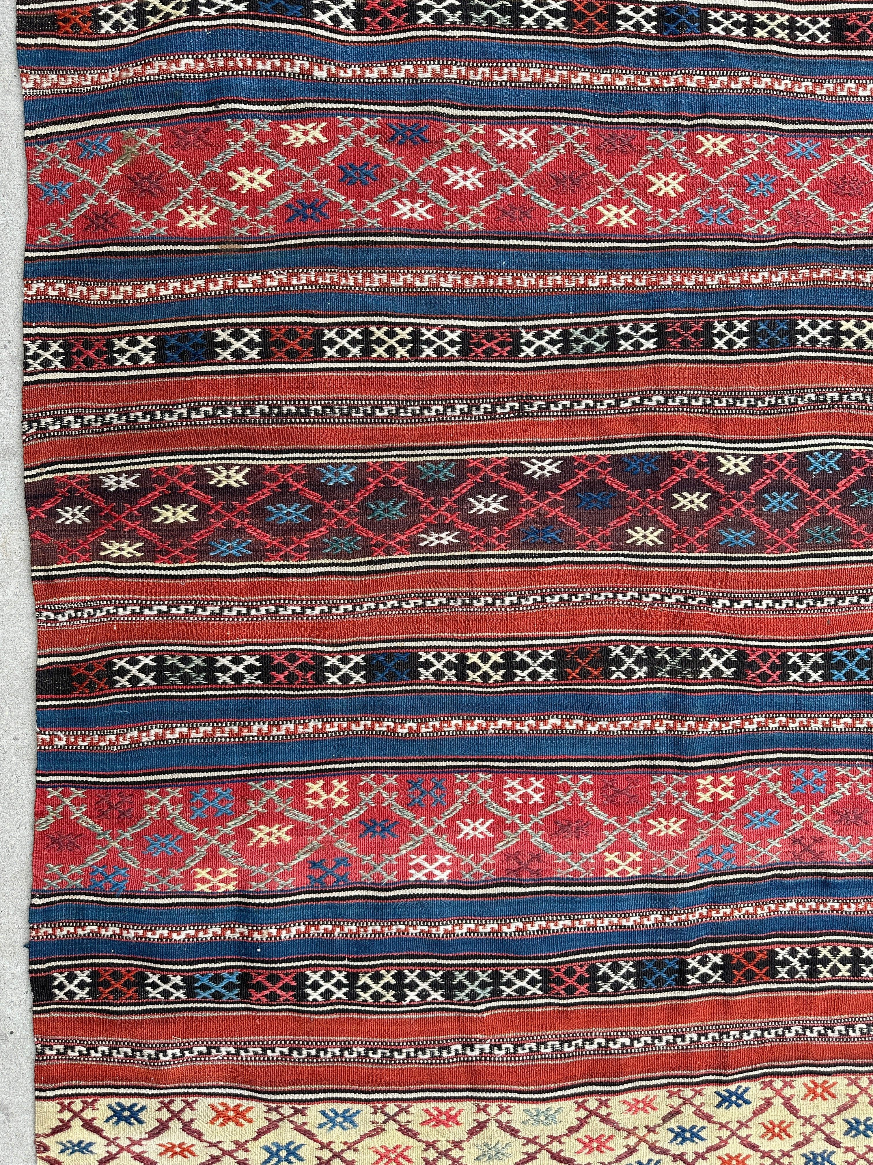 Antique Caucasian Shahsavan Soumak Rug 4’9” x 7’4” - Image 5