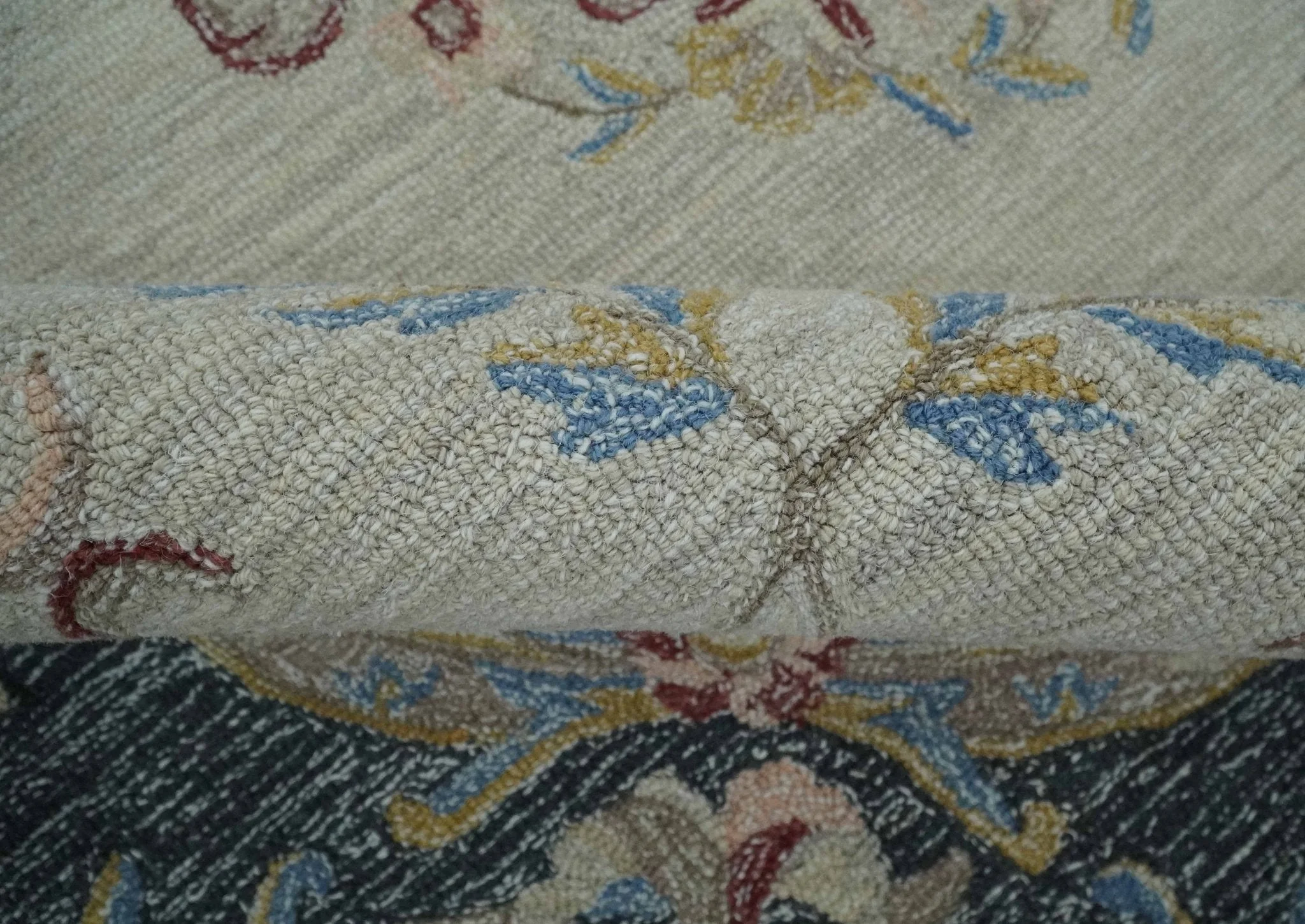Antique Style Beige and Charcoal Aubusson design Hand Tufted 8x10 wool Area Rug - Image 7