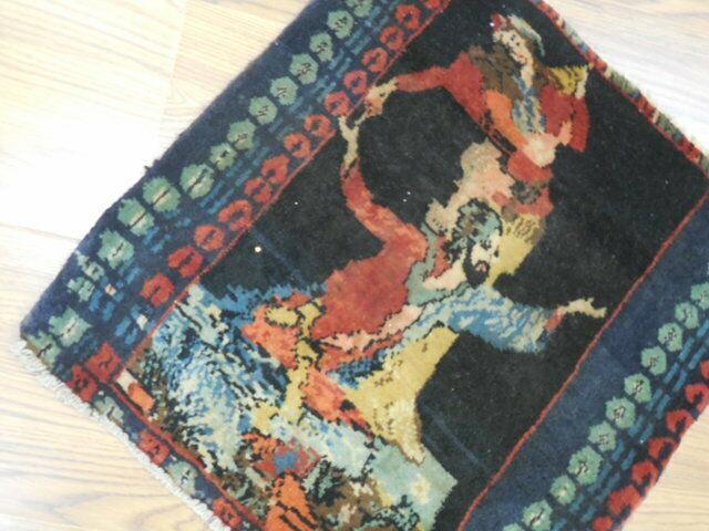 ANTIQUE UNIQUE PICTORAL OMARKHAYYAM RUG 1.5x1.8 Ft - Image 6
