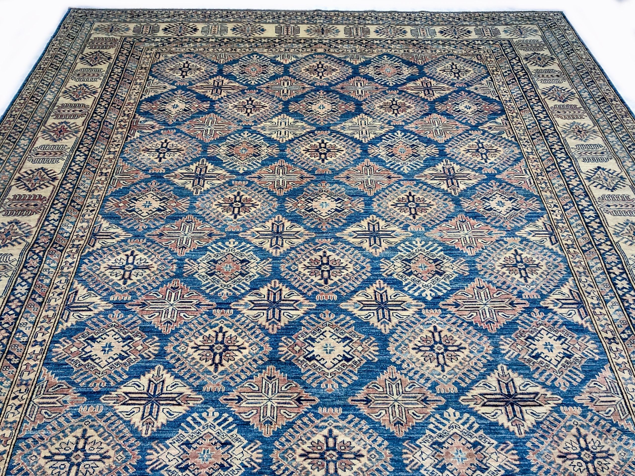 Antique Washed Super Kazak (10'06"x13'08") blue/ivory - Image 4