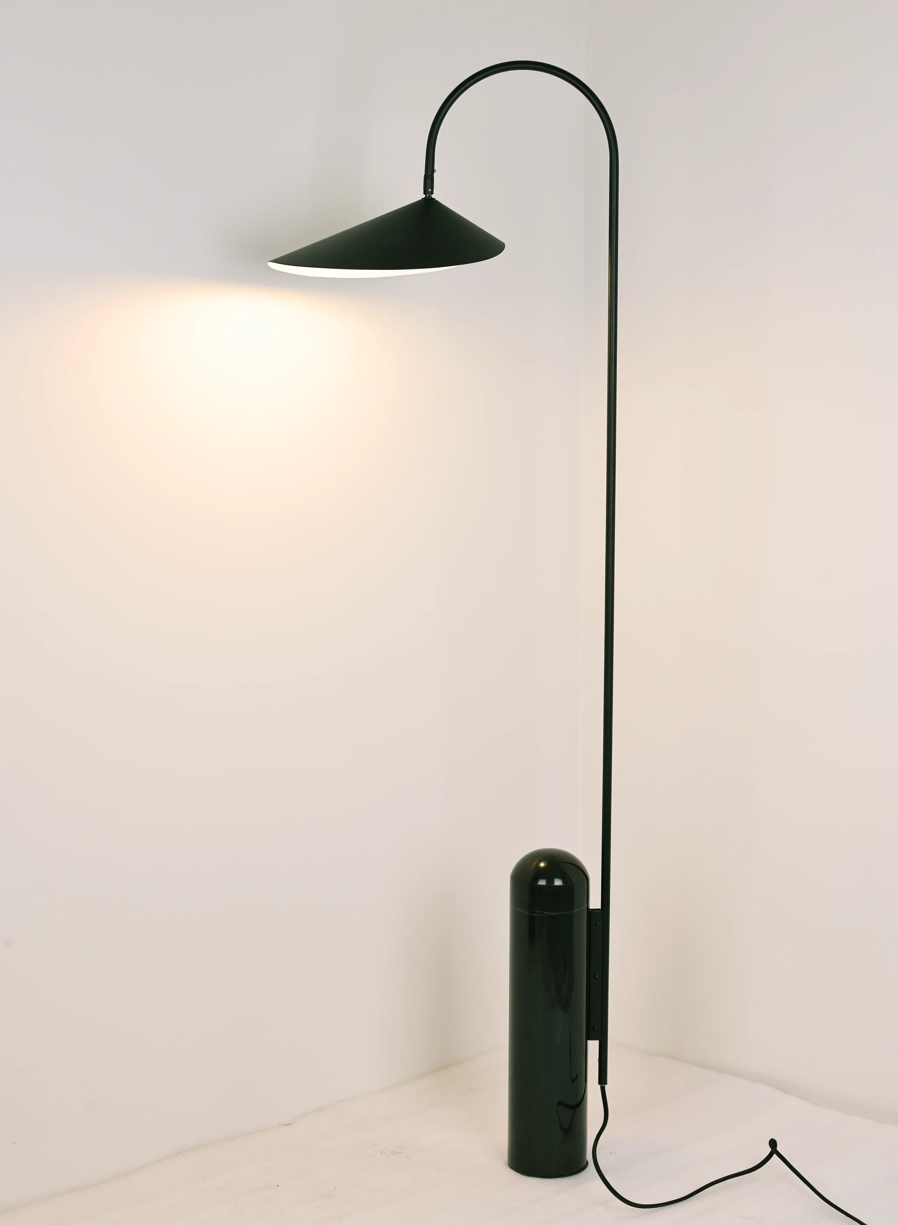 Arum Marble Floor Lamp - Image 15