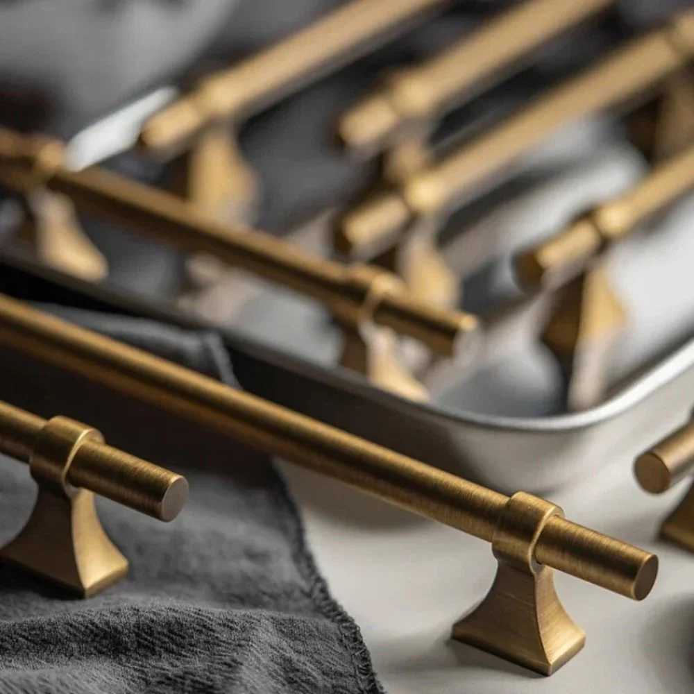 Atiq Brass Knob & Pull Bar - Image 8