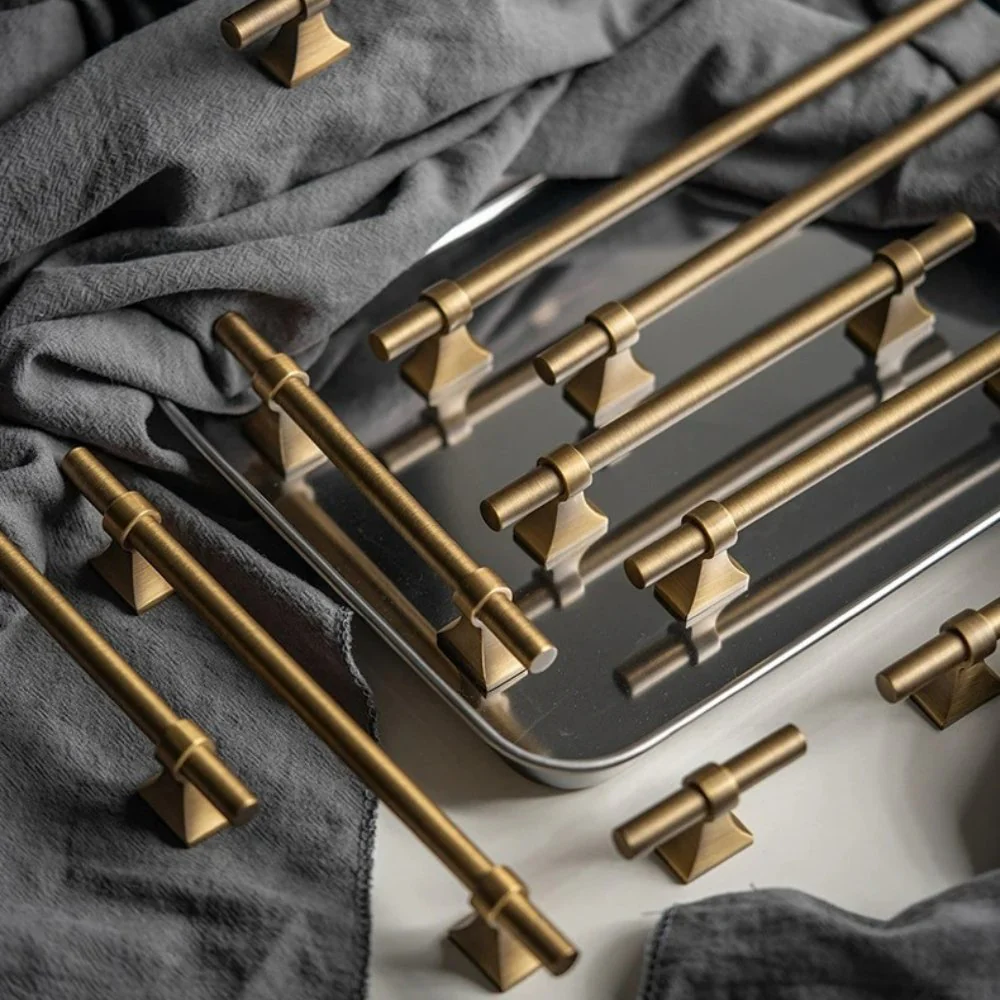 Atiq Brass Knob & Pull Bar - Image 9