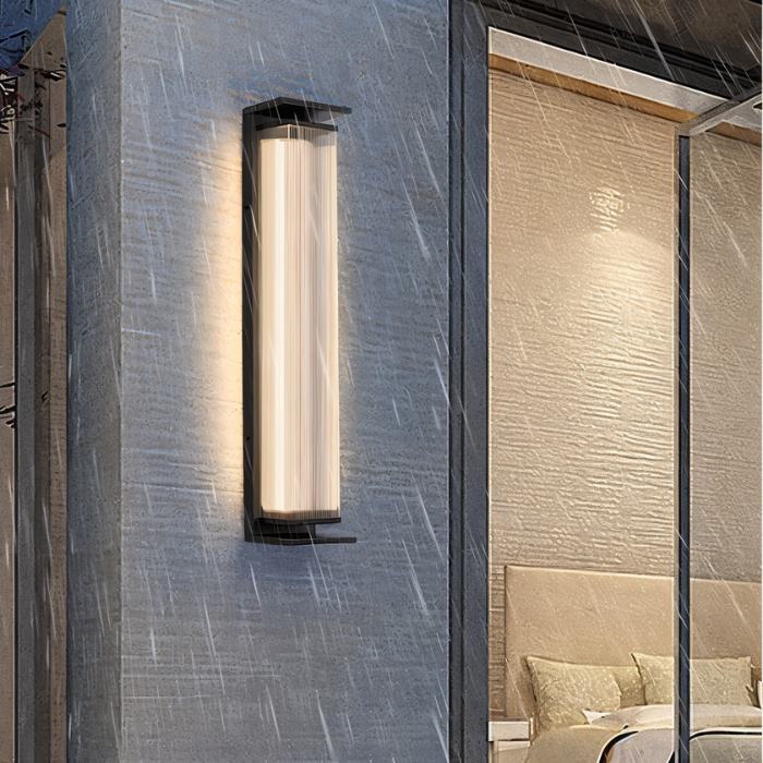Baraq Outdoor Wall Lamp - Image 5