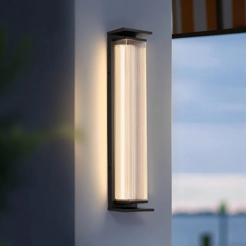 Baraq Outdoor Wall Lamp - Image 7