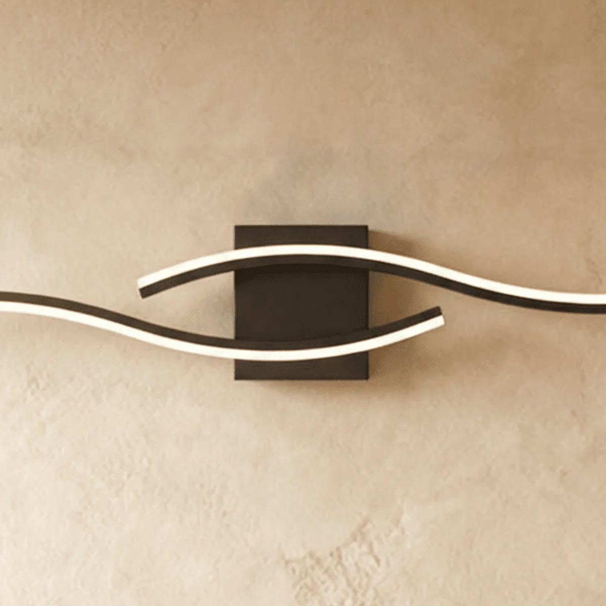 Berrie Wall Lamp - Image 5