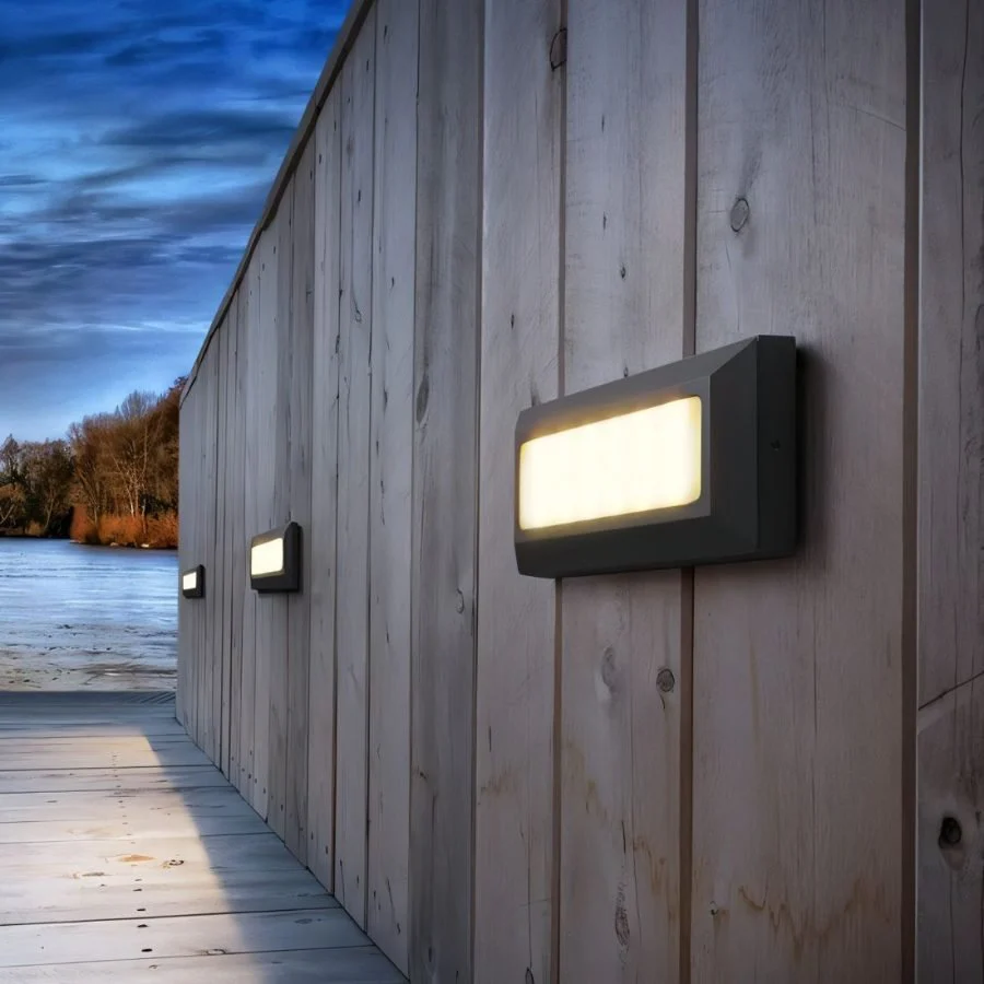 Bertram Step Light - Image 5