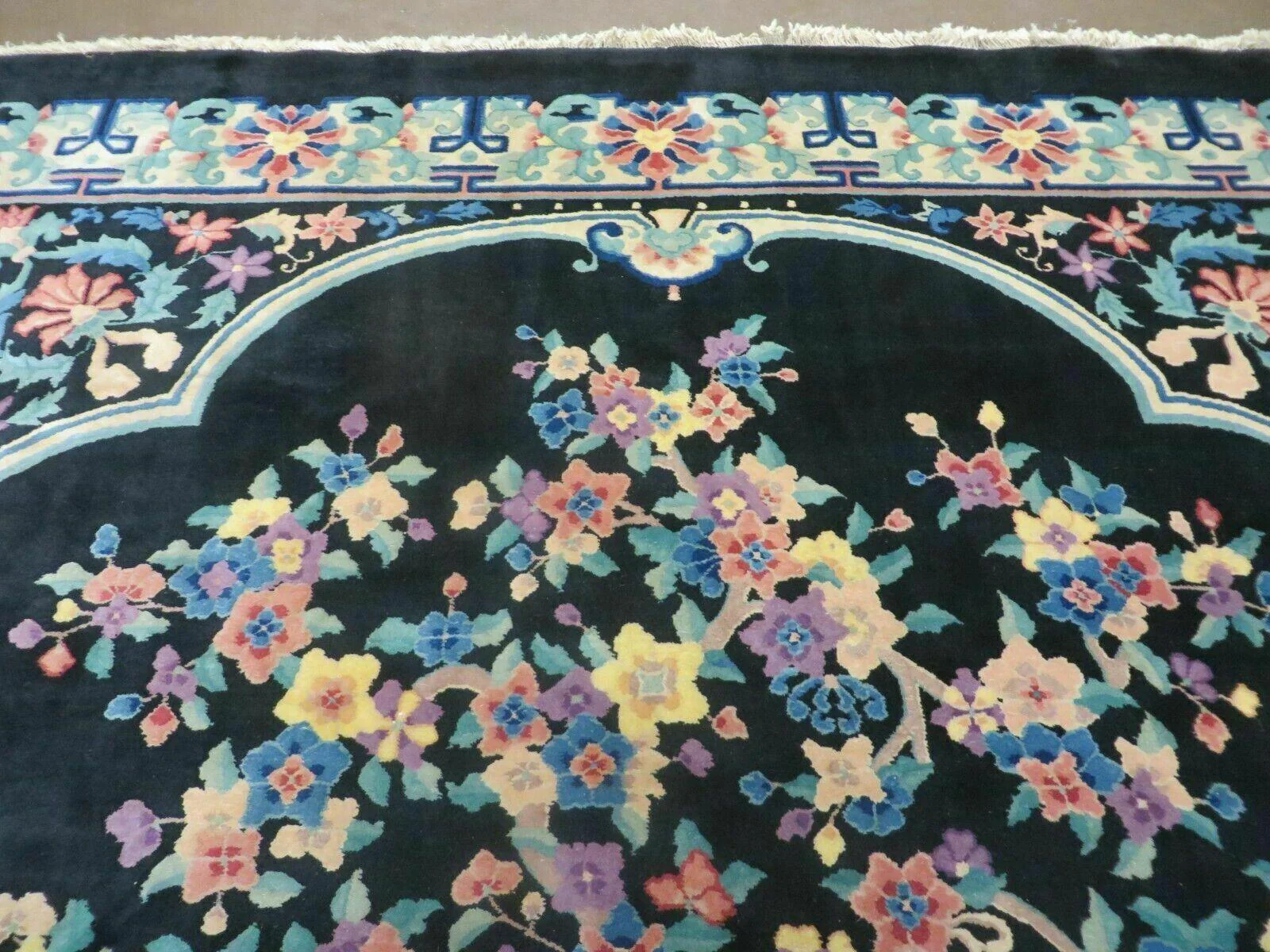 Black Chinese Wool Rug 8x10, Art Deco Floral Carpet, Soft Plush Pile - Image 3