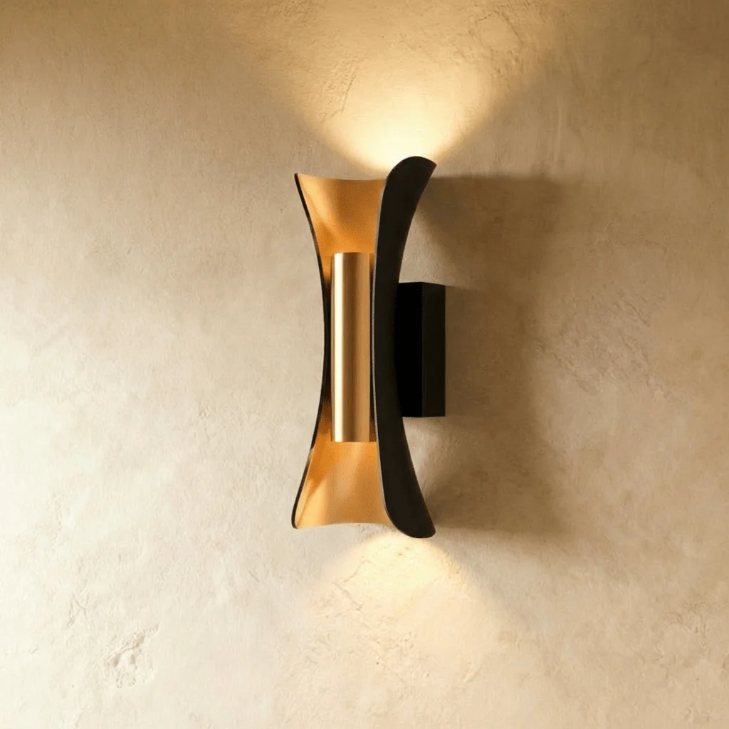 Briar Outdoor Wall Lamp - Image 3