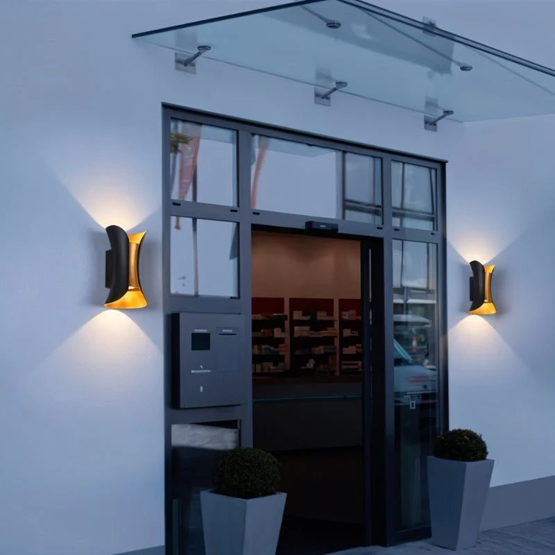 Briar Outdoor Wall Lamp - Image 6
