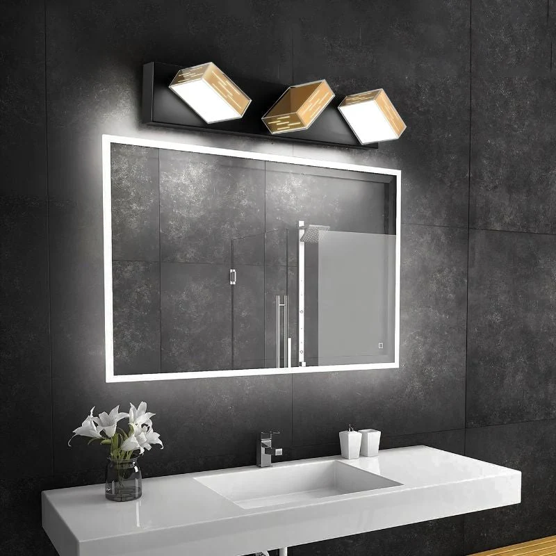 Brikle Wall Lamp - Image 3