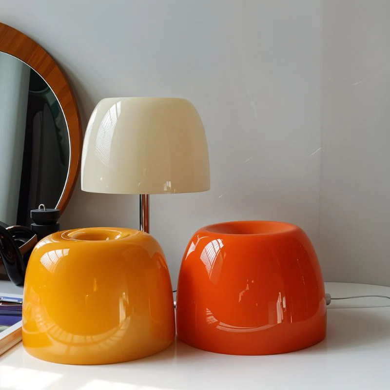 Castor Table Lamp - Image 6