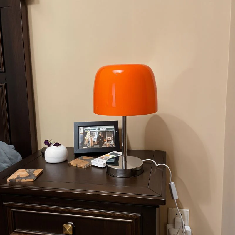 Castor Table Lamp - Image 8