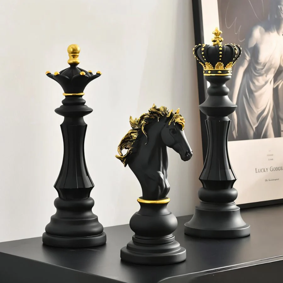 Chess Figurine - Image 12