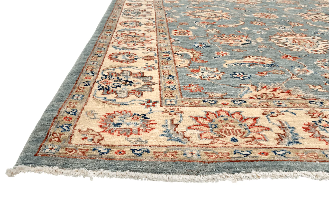Chobi Farahan (4'02"x6'03") lt.blue/ivory - Image 3