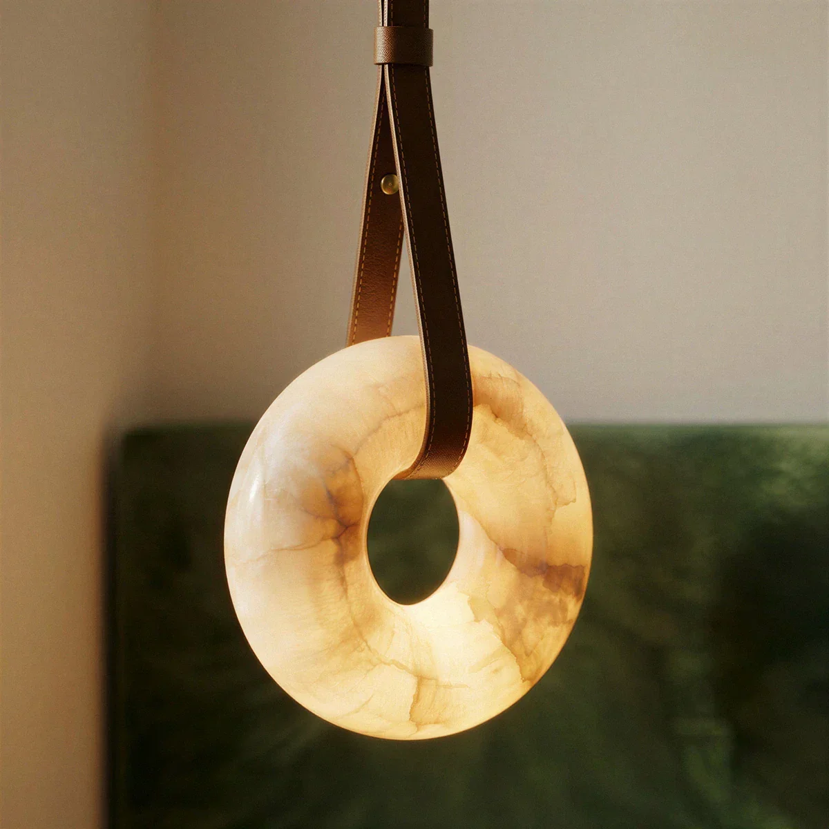 Cingeto Alabaster Pendant Light - Image 4
