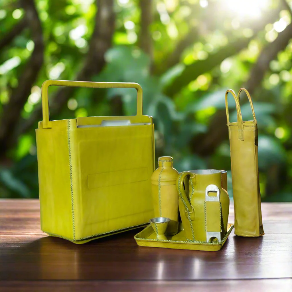 Coctelera | Leather Cocktail Shaker + Jigger - Image 15