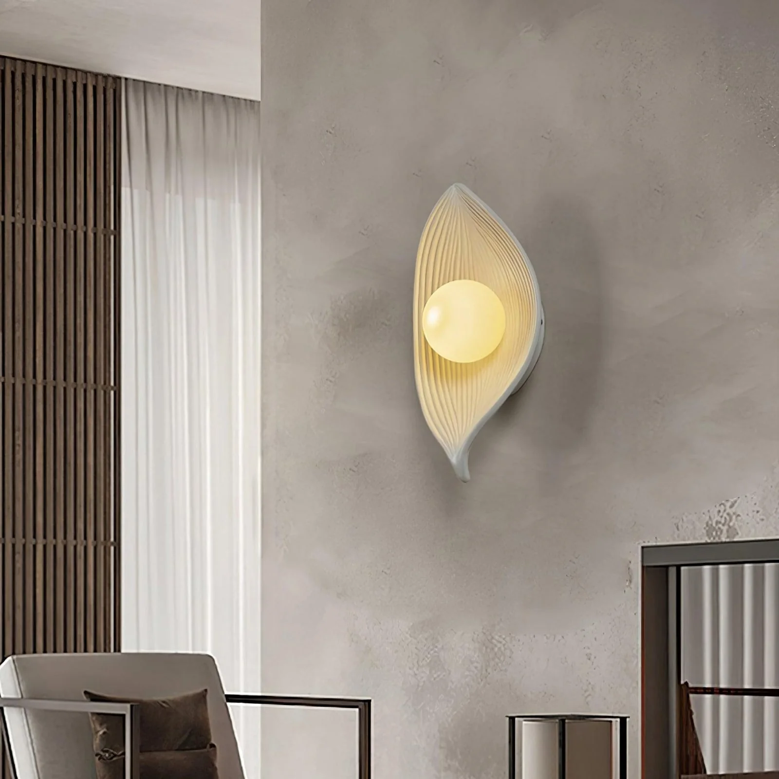 Contemporary Nordic Leaf Resin Wall Lamp - Image 9