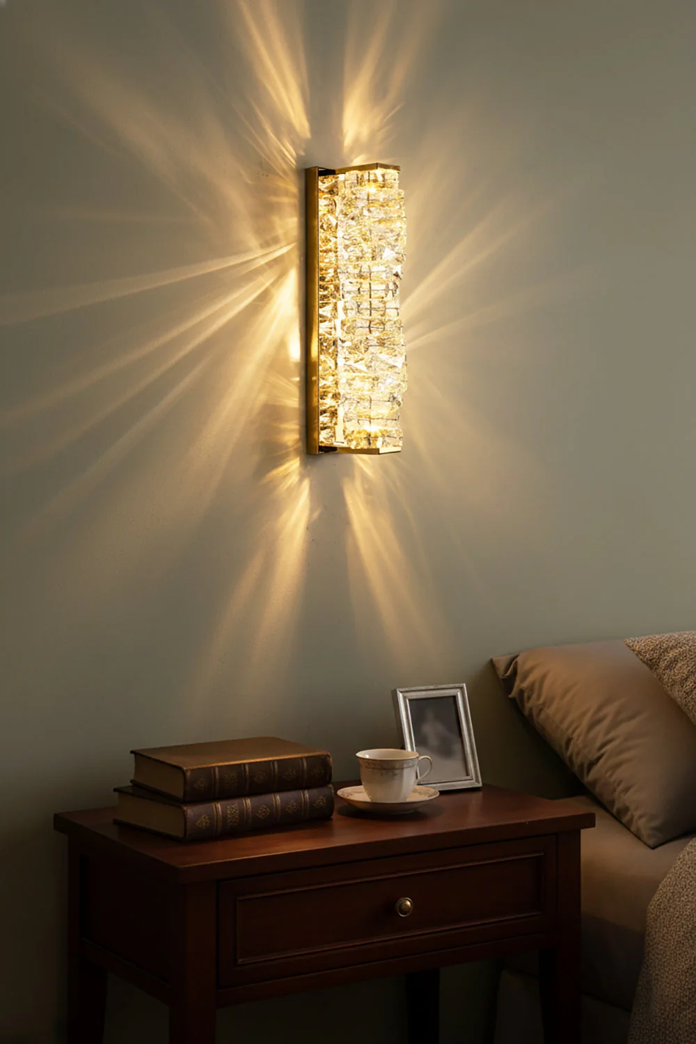 Crystal Laminated Wall Light - Image 14
