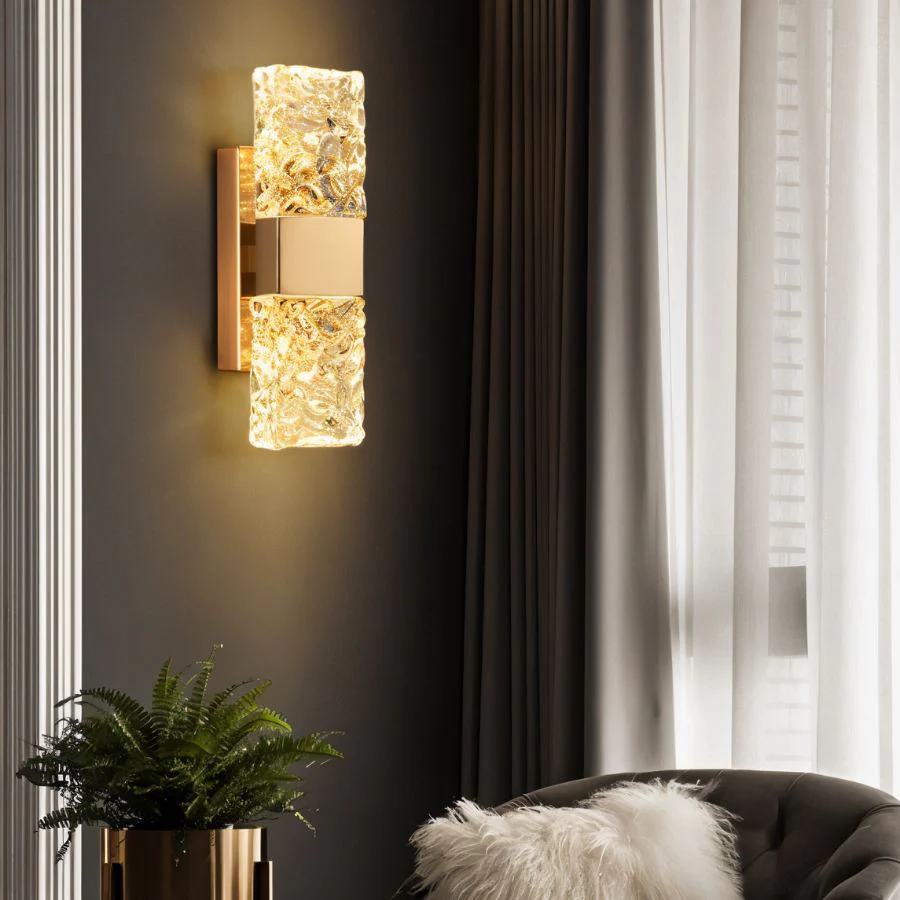 Crystallum Wall Lamp - Image 3