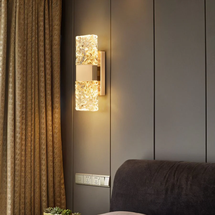 Crystallum Wall Lamp - Image 4