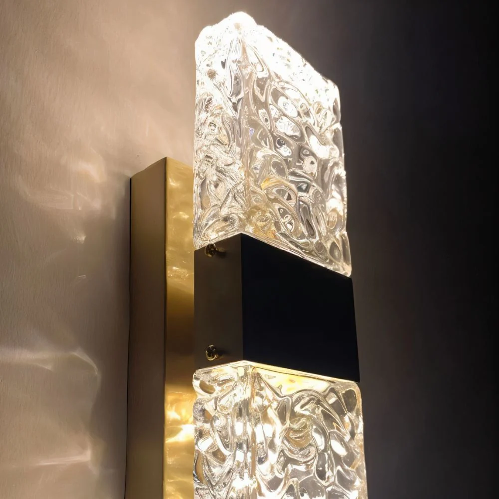 Crystallum Wall Lamp - Image 6
